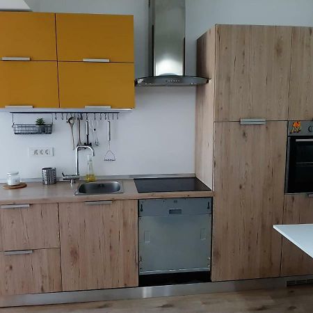 Zoe Apartment มาริบอร์ ภายนอก รูปภาพ